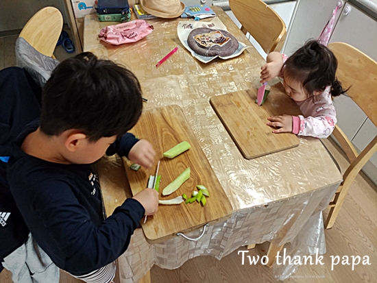 6살 아들, 3살 딸 위한 초간단 아빠 요리 순대국밥 만들기