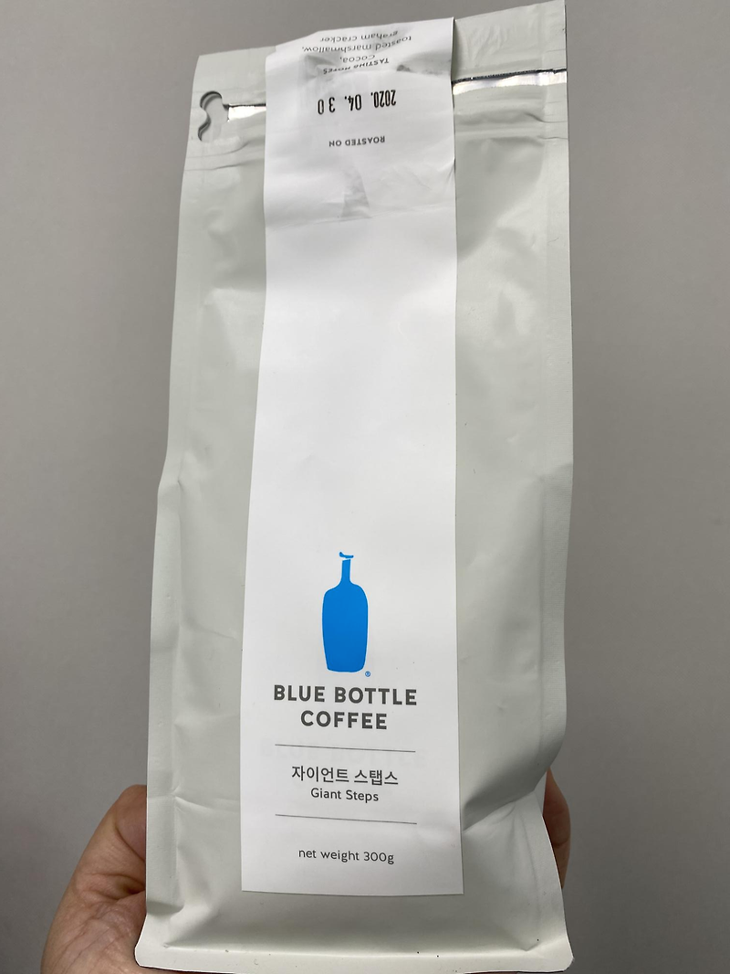 블루보틀 매장 판매 커피 자이언트 스텝스 (blue bottle, Giant steps)