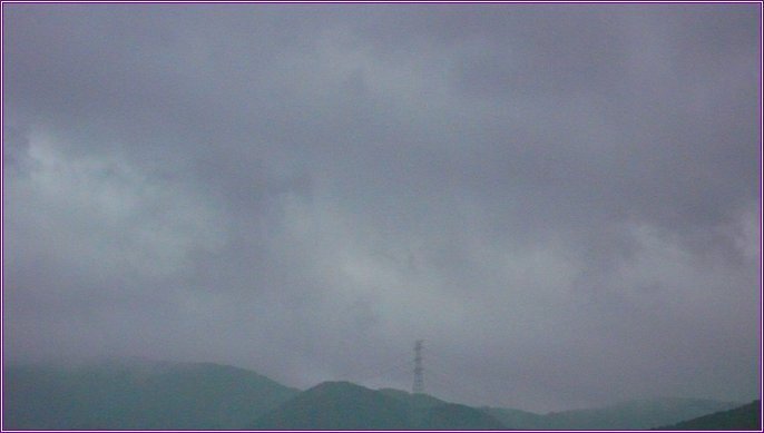 태풍 볼라벤이 지나가는 양산의 양산천 풍경