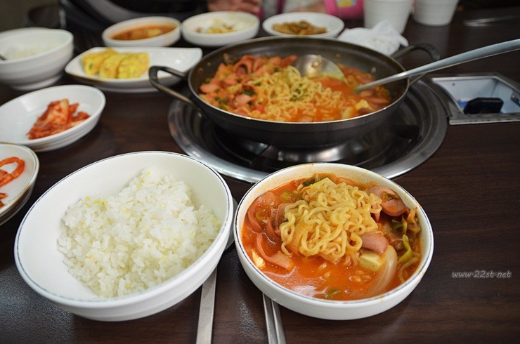 대전에서 즐기는 송탄부대찌게의 맛은 어떨까?