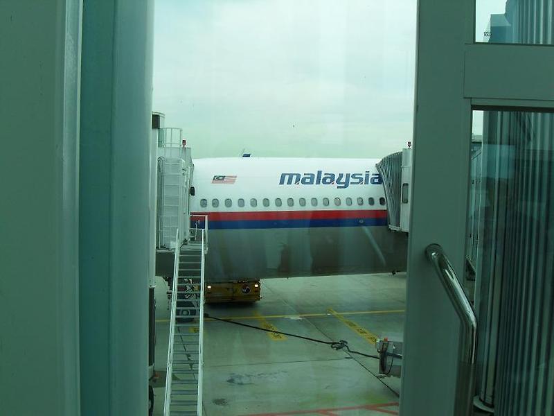 말레이시아 항공 타고 쿠알라룸푸르로… 익스프레스로 KL센트럴까지 - 2011 말레이시아 1