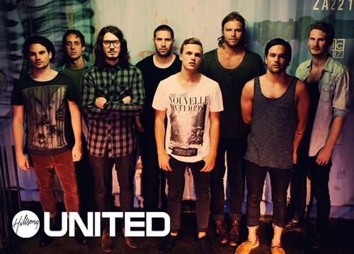 Age To Age (His Glory Appears) - Hillsong United