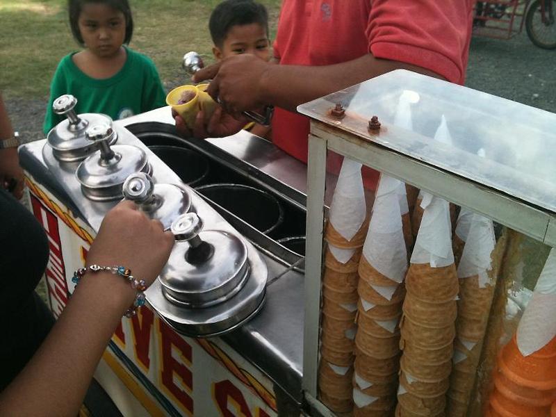 필리핀 길거리음식 먹고, 마닐라 오션파크에 입장 - 2010 필리핀 7