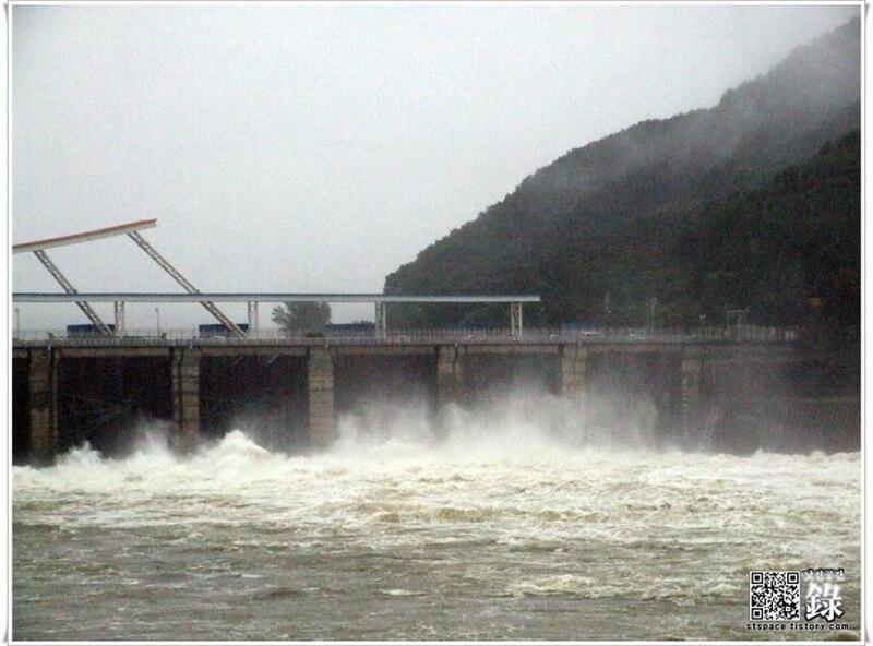 @ [남양주 가볼만한 곳] 팔당댐 - 비 오는 날 속 시원한 장관을 연출하는 드라이브 명소