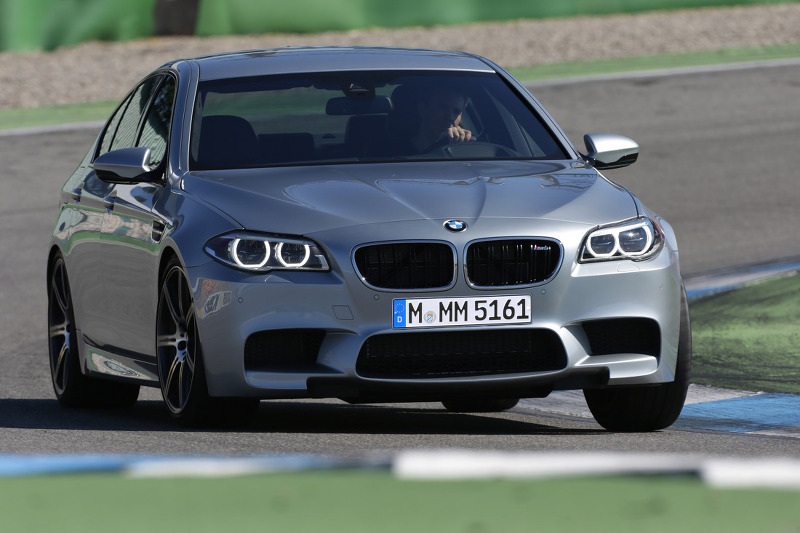 2014 BMW M5 페이스리프트 원본 사진들