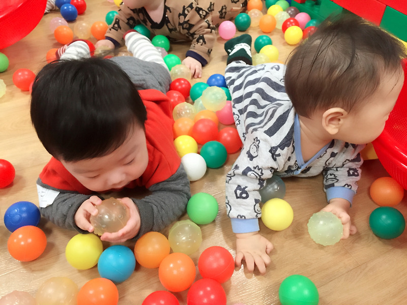 7개월 아기 문화센터 나들이, 오감체험 놀이터