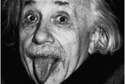 아인슈타인의 두 얼굴 . 2002년 발표된 아인슈타인 구제불능의 표절자란 책을 아시나요 ?  아인슈타인은 바람둥이였다?
