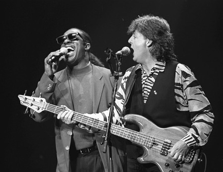 Paul McCartney & Stevie Wonder - Ebony and Ivory / 2010 백악관 라이브 [가사/해석]