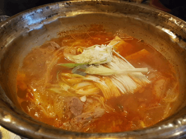수원 영통역 김치찌개 맛집 : 찌개지존 영통점에서 저녁