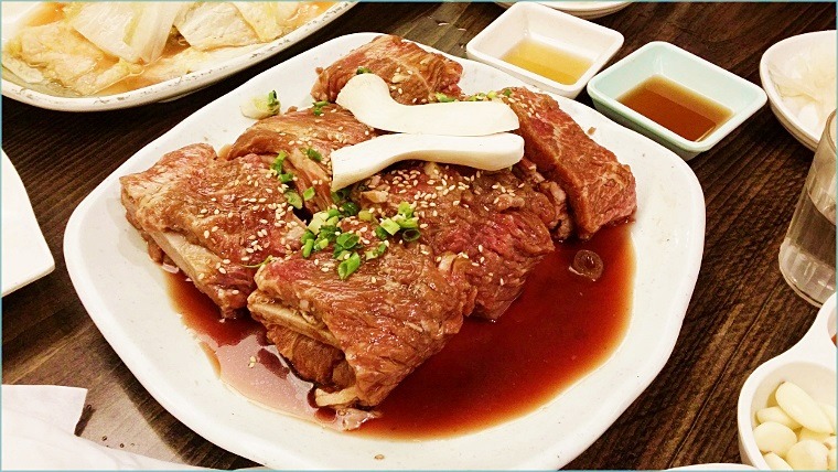 부산 연산9동 맛집 언양숯불고기 -- 생갈비, 소양념갈비와 점심특선