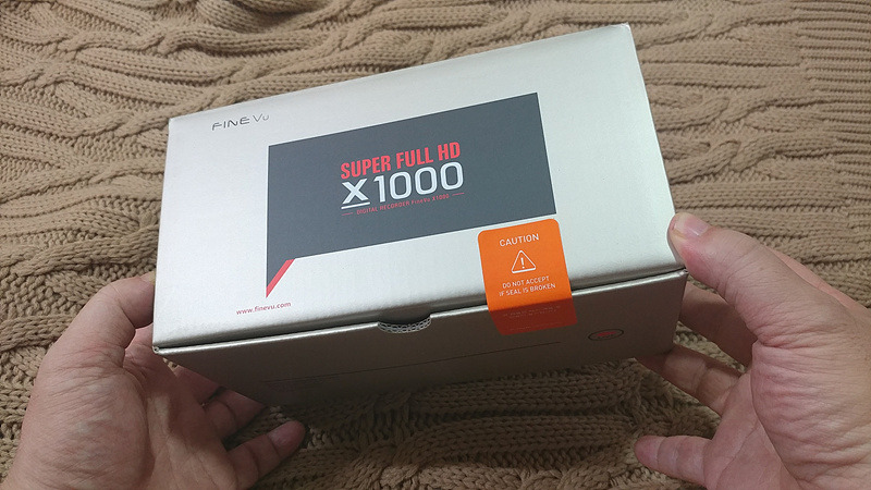 Super FULL HD 블랙박스 파인뷰 X1000 개봉기 및 구성품 리뷰