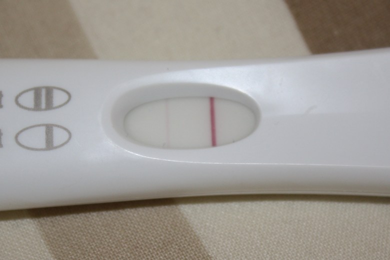 임신 테스트기 정확도와 사용 시기에 대하여..
