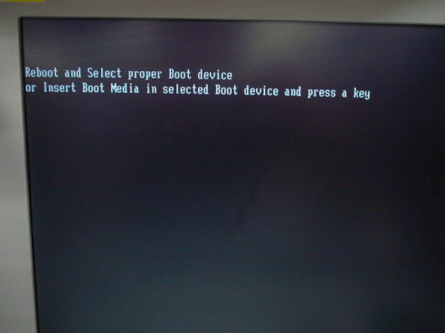 reboot and select proper boot device or insert boot media in selected..오류 해결방법