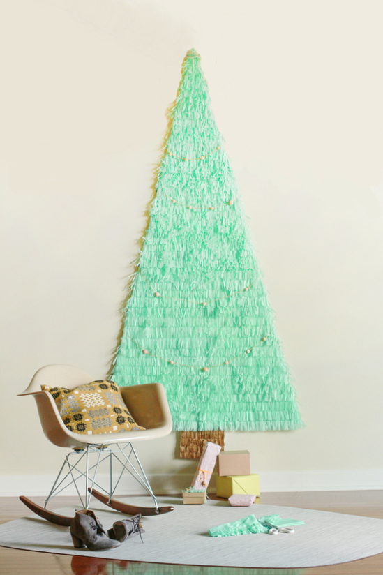 크리스마스 트리만들기 -- 재활용품을 이용한 트리 만드는 방법