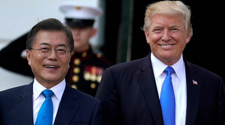 한미정상의 만남,문재인 대통령을 환대하는 트럼프의 환한 미소
