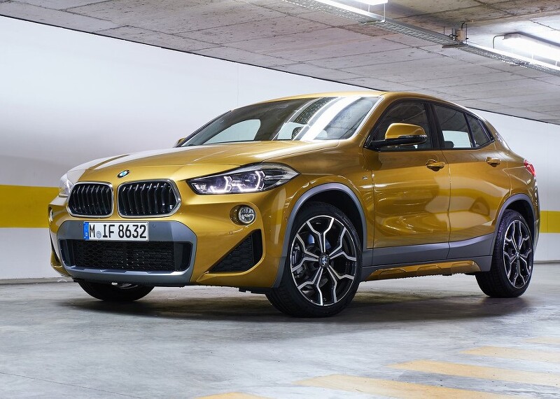 소리소문없이 출시한 2019 BMW X2. 판매가격은 6,190만원