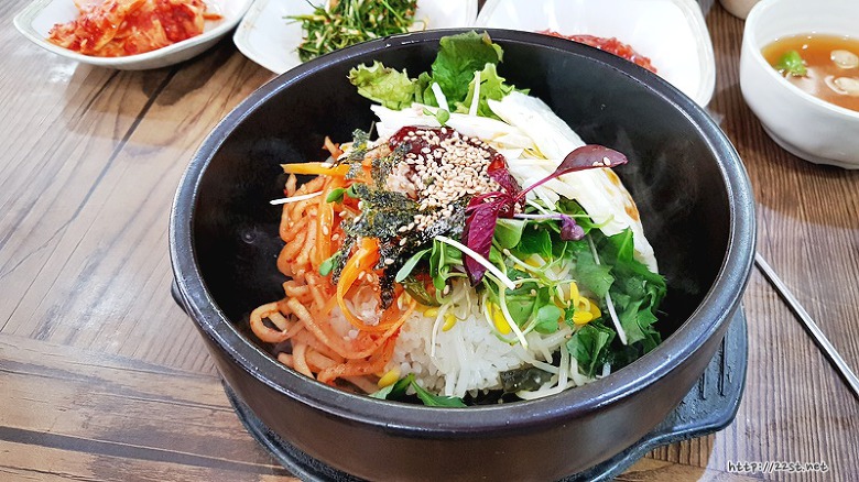 청주 여행 필수 맛집, 서원경 비빔밥에서 건강하게 먹기