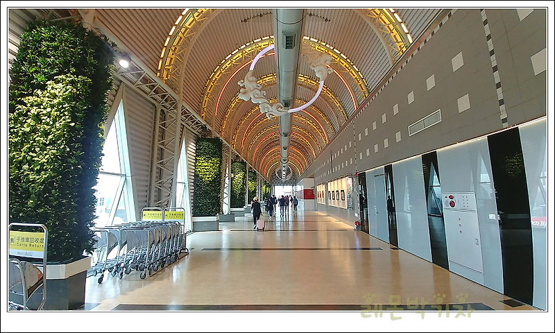 대만 가오슝 국제공항의 이모저모