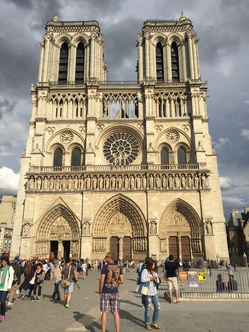 파리에서 꼭 가야할 곳을 꼽는다면.. 노트르담 대성당 - 2016 프랑스 여행 19
