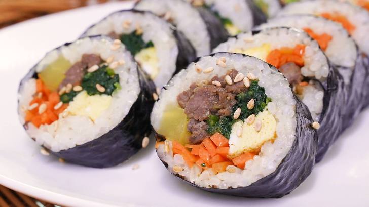 영양만점 엄마표! 김밥 맛있게 싸는 방법