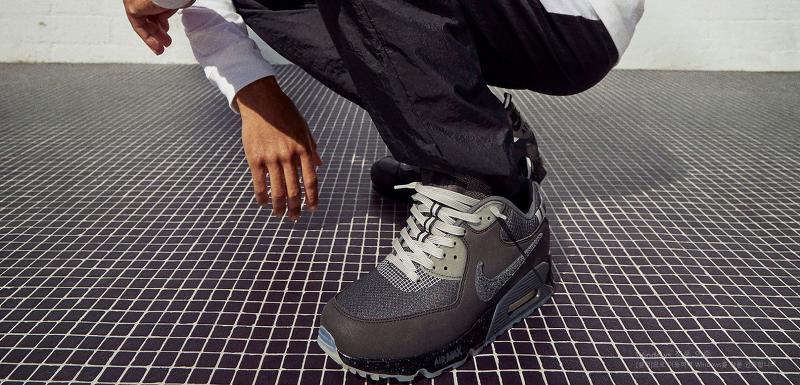 나이키 에어 맥스 90 언디핏 블랙 Nike Air Max 90 X Undefeated/ 한정판 신발 발매 예정 정보