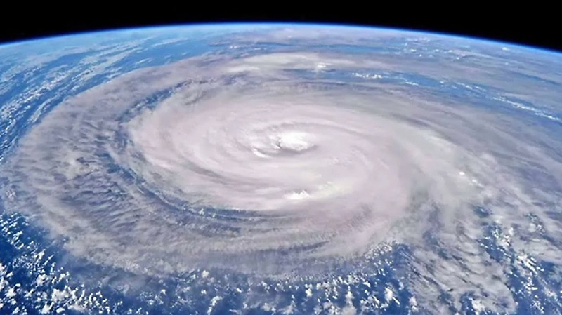 태풍의 의미와 우리나라를 통과한 강력한 태풍들