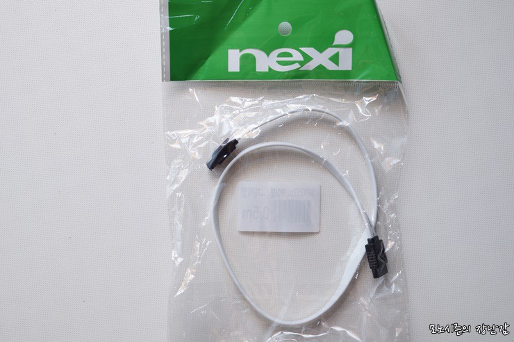 넥시 SATA3 Lock 케이블 0.5M [NX44]화이트 구매이용후기