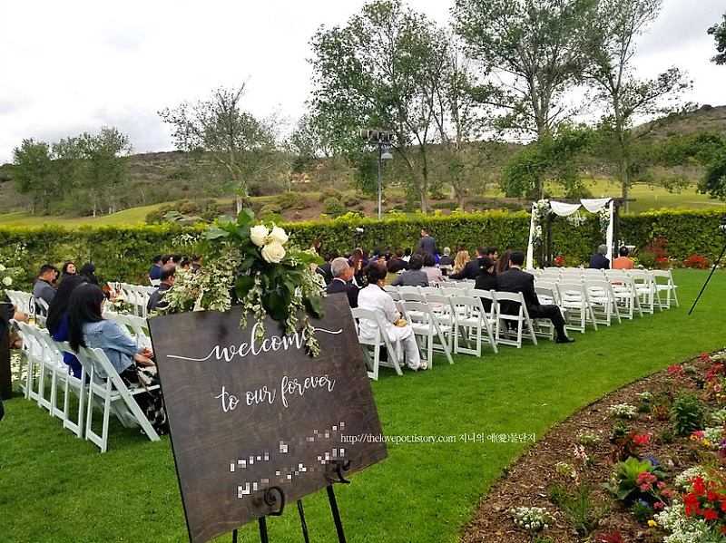 여유로웠던 캘리포니아에서의 야외 결혼식 그리고 웨딩 케이크에 얽힌 이야기 [ 미국 결혼식 문화/ LA 일상 ]