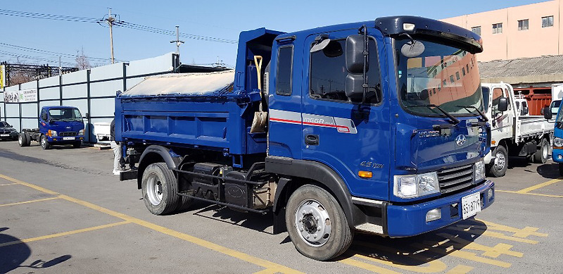 메가트럭 2012년 오리지널 메가트럭 정품 덤프 4.5톤 * 부산 경남 중고트럭 덤프 매매