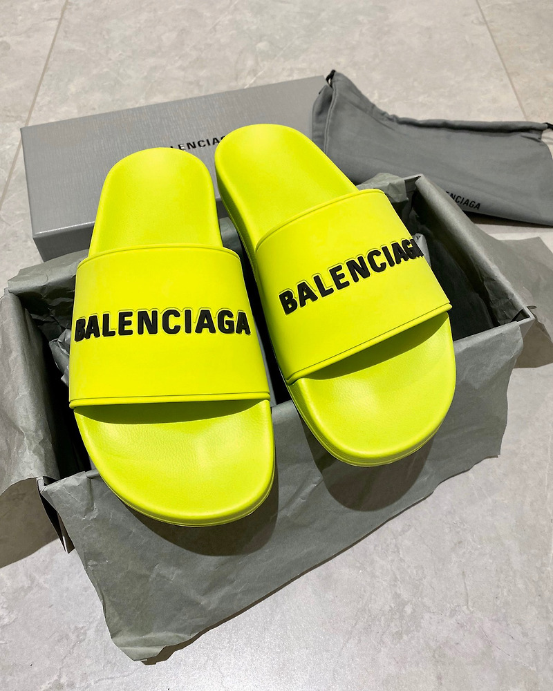 [BALENCIAGA] 발렌시아가 POOL 슬라이드 샌들 슬리퍼 옐로우 565826W1S804005