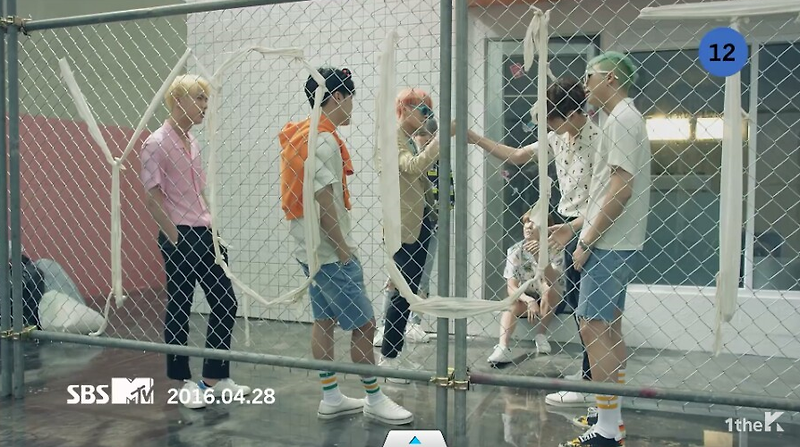 방탄소년단(BTS) - 불타오르네 : 뮤비해석 !!