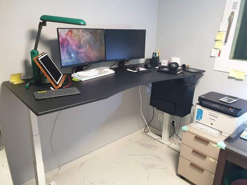 [솔직한 사용기] 루나랩 높이조절 스탠딩 모션 데스크 컴퓨터 책상