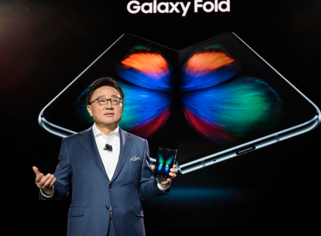 삼성의 선택, 2020년 최고의 테마로 기대되는 폴더블폰의 핵심기술 UTG테마주!! 이야…