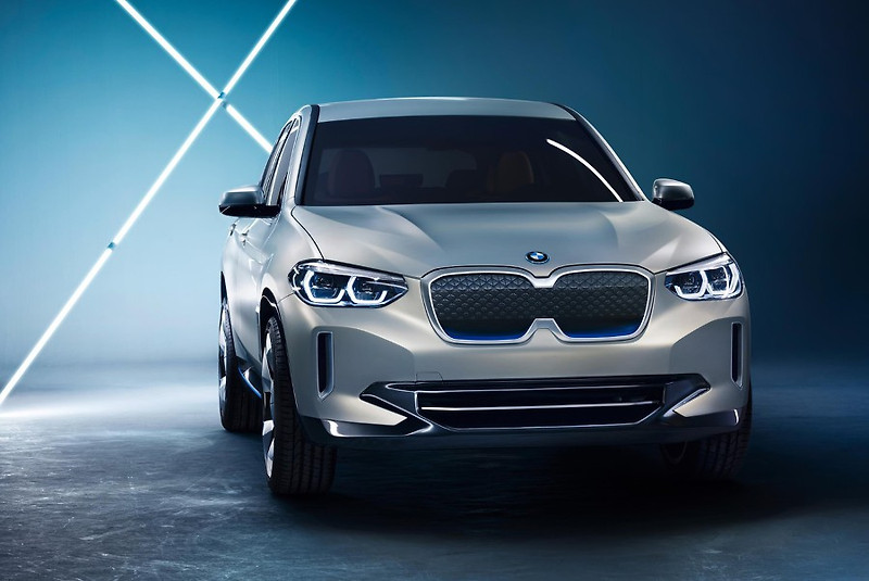 BMW iX3 전기차 컨셉카 공개. SUV 전기차