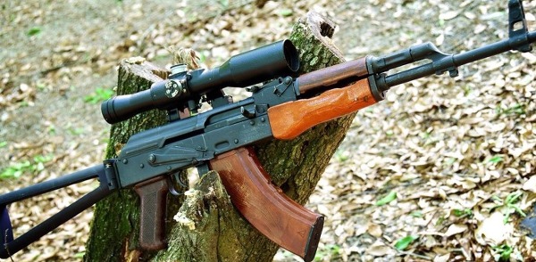 전 세계에서 가장 많이 팔린 AK-47 왜 악마의 무기인가?