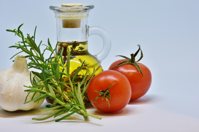 토마토의 강력한 효능 9가지와 샐러드 조합 추천