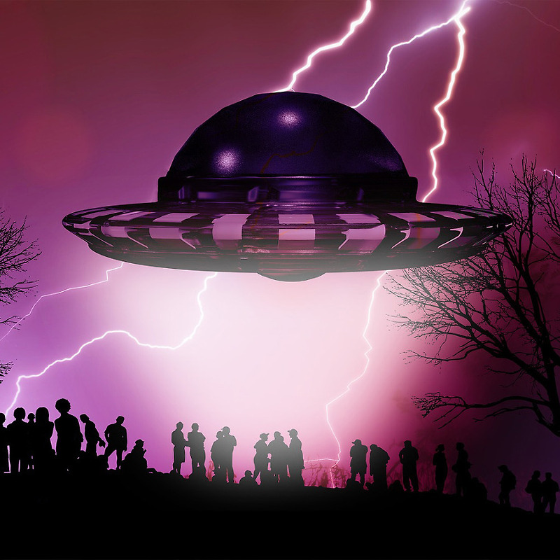 꿈 일기 : UFO, 외계인 꿈 해몽. (개인적인 외계인 경험담 포함.)