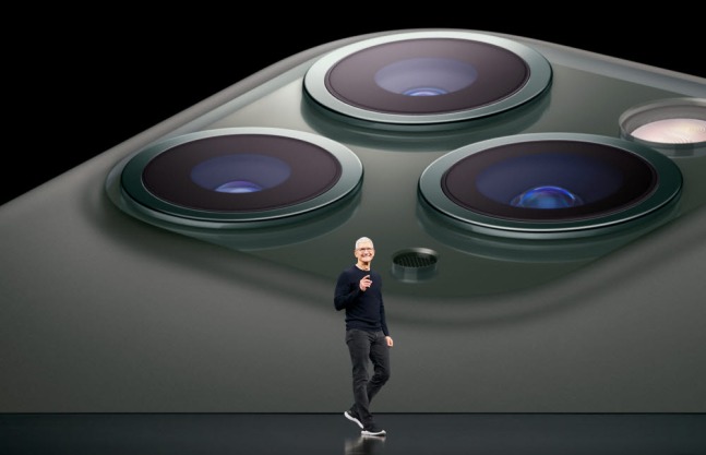 애플, 2021년 아이폰부터 '터치일체형 OLED' 전면 도입…디스플레이 업계 파장 촉각