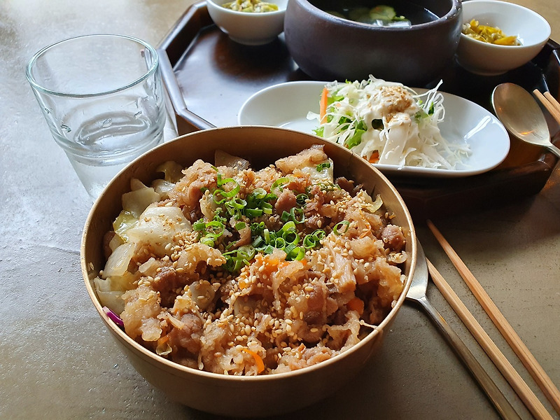 [부산_서면맛집] <옥반> 정갈한 연어덮밥 맛집