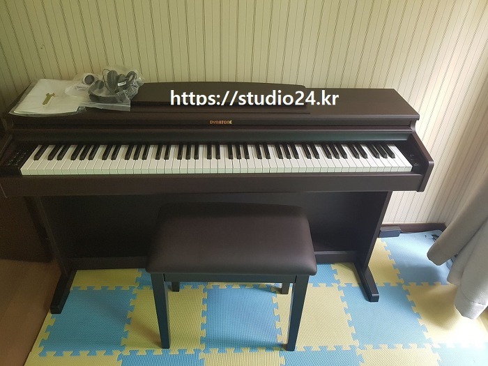아들의 첫 피아노, 다이나톤 디지털피아노 DCP-580