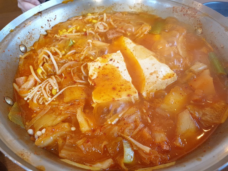 세종시 김치찌개 맛집 배부장찌개