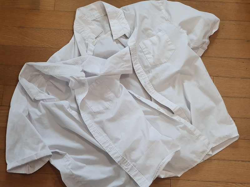 이엠으로 변색된 흰옷 하얗게 만들기