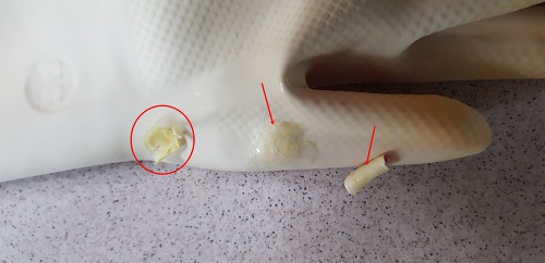 주방용 고무장갑 구멍났을 때/떼운 곳을 다시 떼우기/오염된 비닐류 분리수거법/설거지끝물 활용하기
