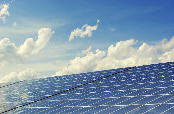 태양광 발전량 감소? 발전 효율 저하 원인과 대책