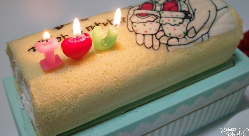 기념일에 먹기 좋은 케이크 특별한 날을 더 특별하게 이색케이크 생생정보 맞춤롤케이크 이미지롤케이크 12월 18일 방송