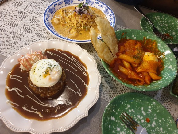 충주 신연수동 레스토랑 : 스테이크 파스타 맛집 윤이식탁