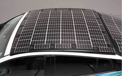샤프, 태양광 발전만으로 주행하는 전기차 패널 개발