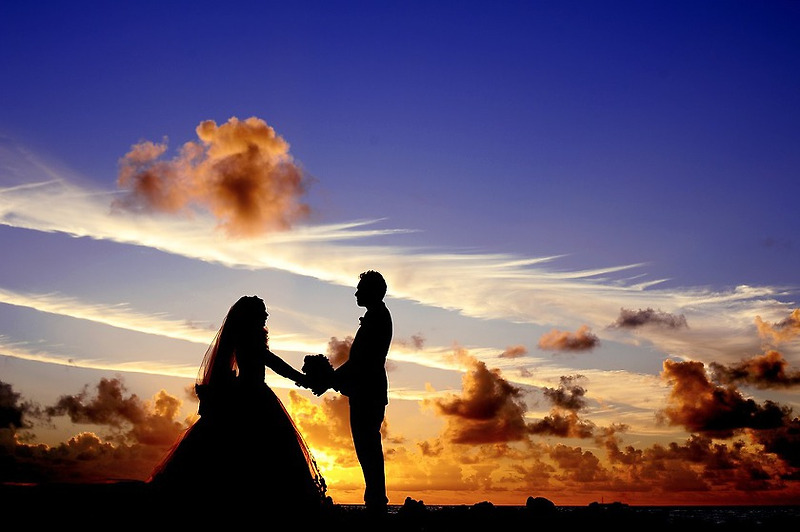 불행해진 결혼생활과 관계를 개선해 나가는 방법