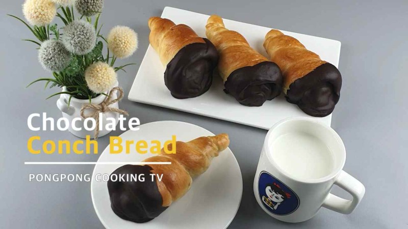 【홈베이킹】퐁퐁언니의 초코커스터드크림이 가득한 초코소라빵 만들기 : 초코코로네 (동영상&레시피)有