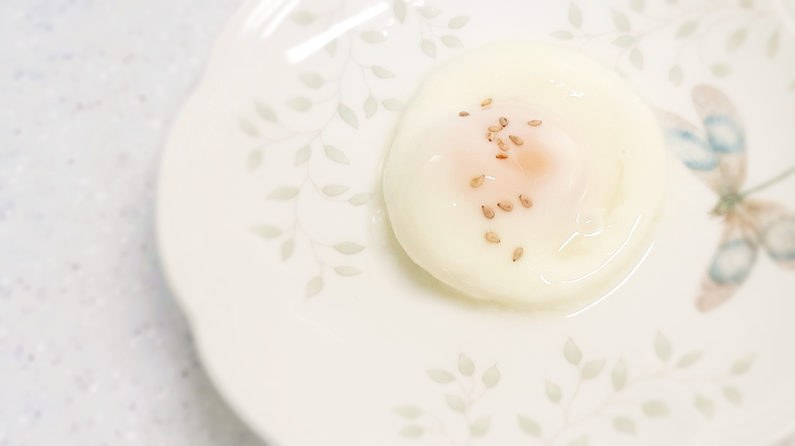 물과 계란만으로 완벽한 전자레인지 수란 만들기!
